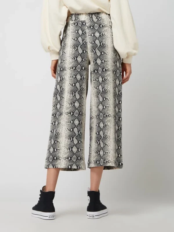REVIEW Culotte Mit Schlangenmuster – Offwhite 6